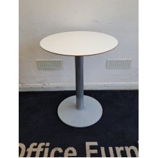 White 600mm meeting table