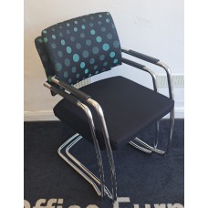 Black & blue Stacking meeting chairs