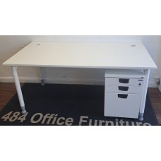 Kinnarps 1600mm white straight manually adjustable straight desks with pedestals