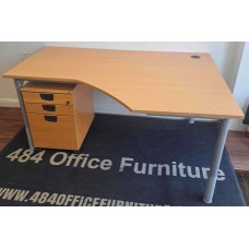 Kinnarps lbeech 1600mm by 1200mm by 800mm radial desk with mobile pedestals Kinnarps lbeech 1600mm by 1200mm by 800mm radial desk with mobile pedestals