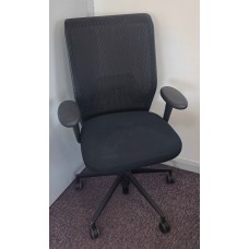 Vitra ID black operator chair