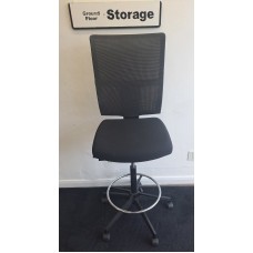 Black draughtsman chair without arms