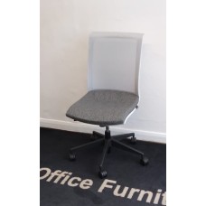 Narbutas grey & white meeting or operator chairs